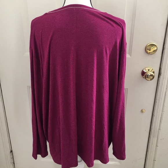 Ava and Viv Long Sleeve Fuschia Blouse! - Picture 3 of 4